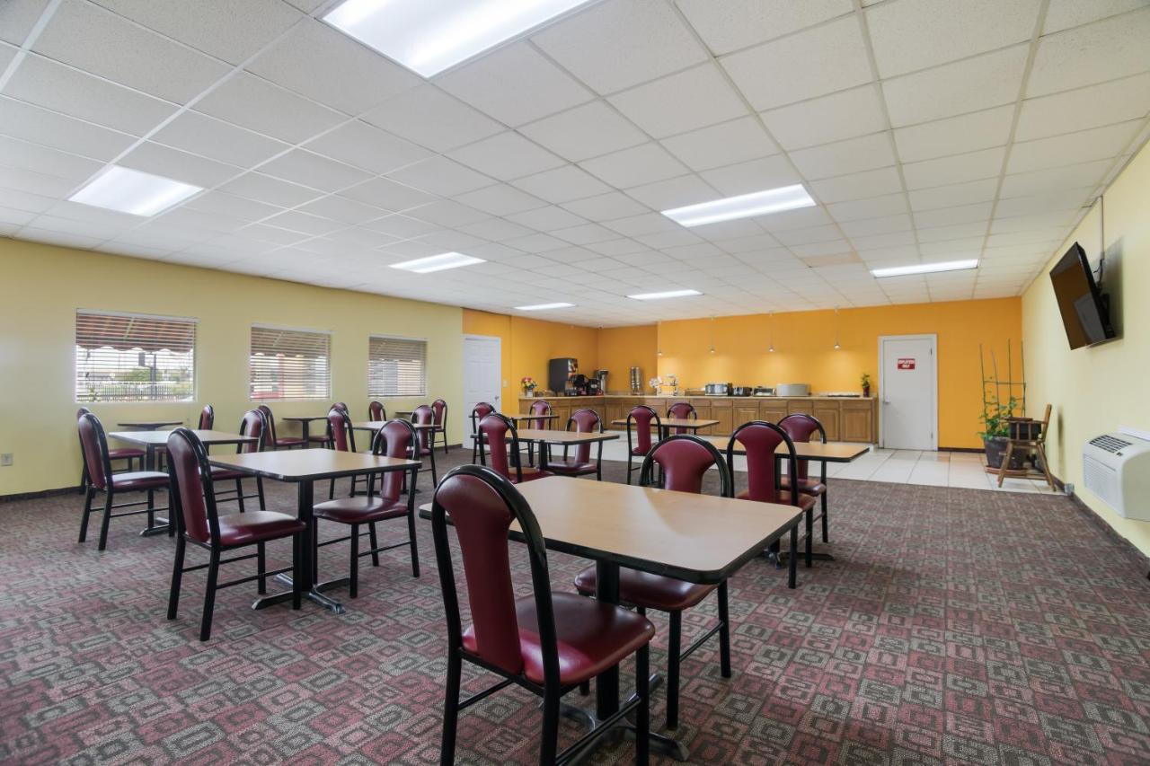 Americas Best Value Inn Tulsa I-44 Oakhurst Kültér fotó