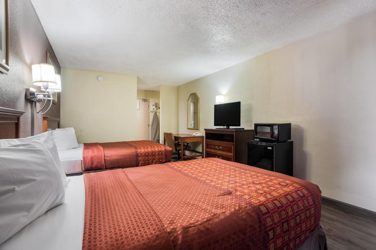 Americas Best Value Inn Tulsa I-44 Oakhurst Kültér fotó