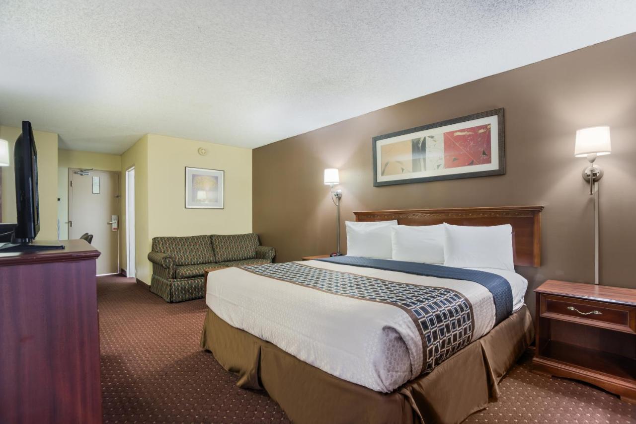 Americas Best Value Inn Tulsa I-44 Oakhurst Kültér fotó