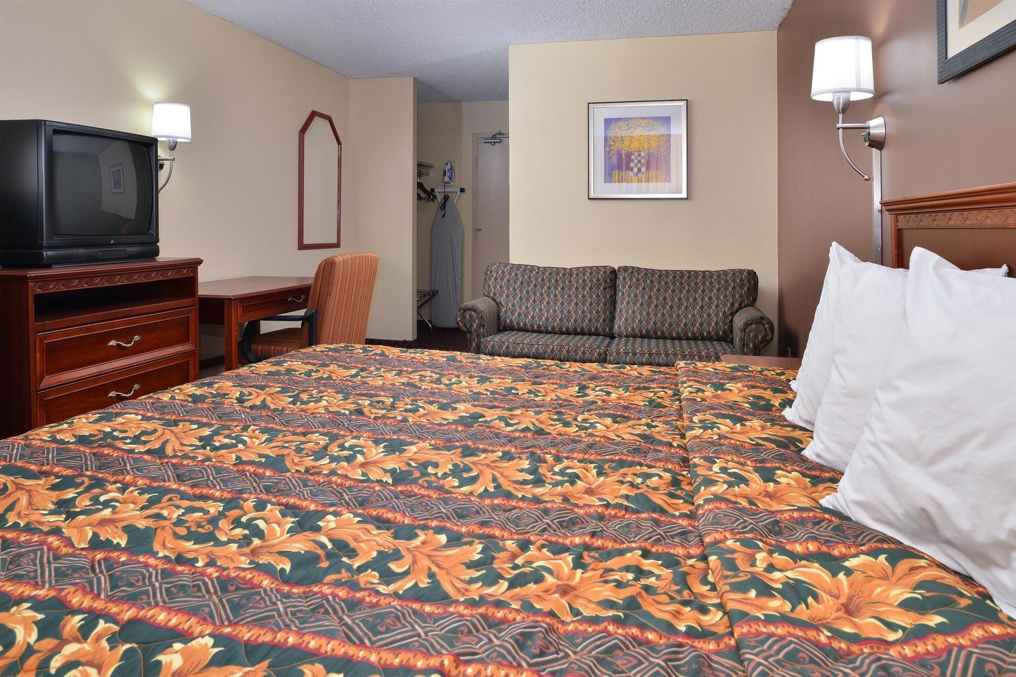 Americas Best Value Inn Tulsa I-44 Oakhurst Kültér fotó